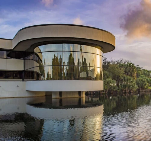 keiser university campus building